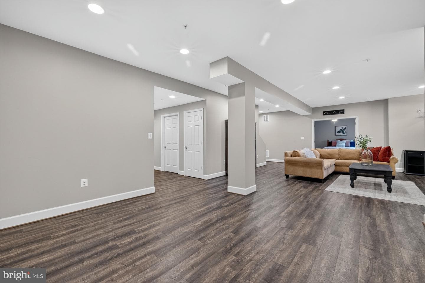 9754 Wyndham Drive photo 46