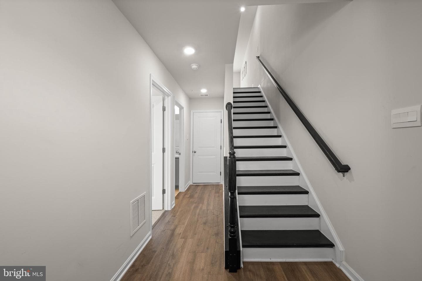 434 Herringbone Way photo 3