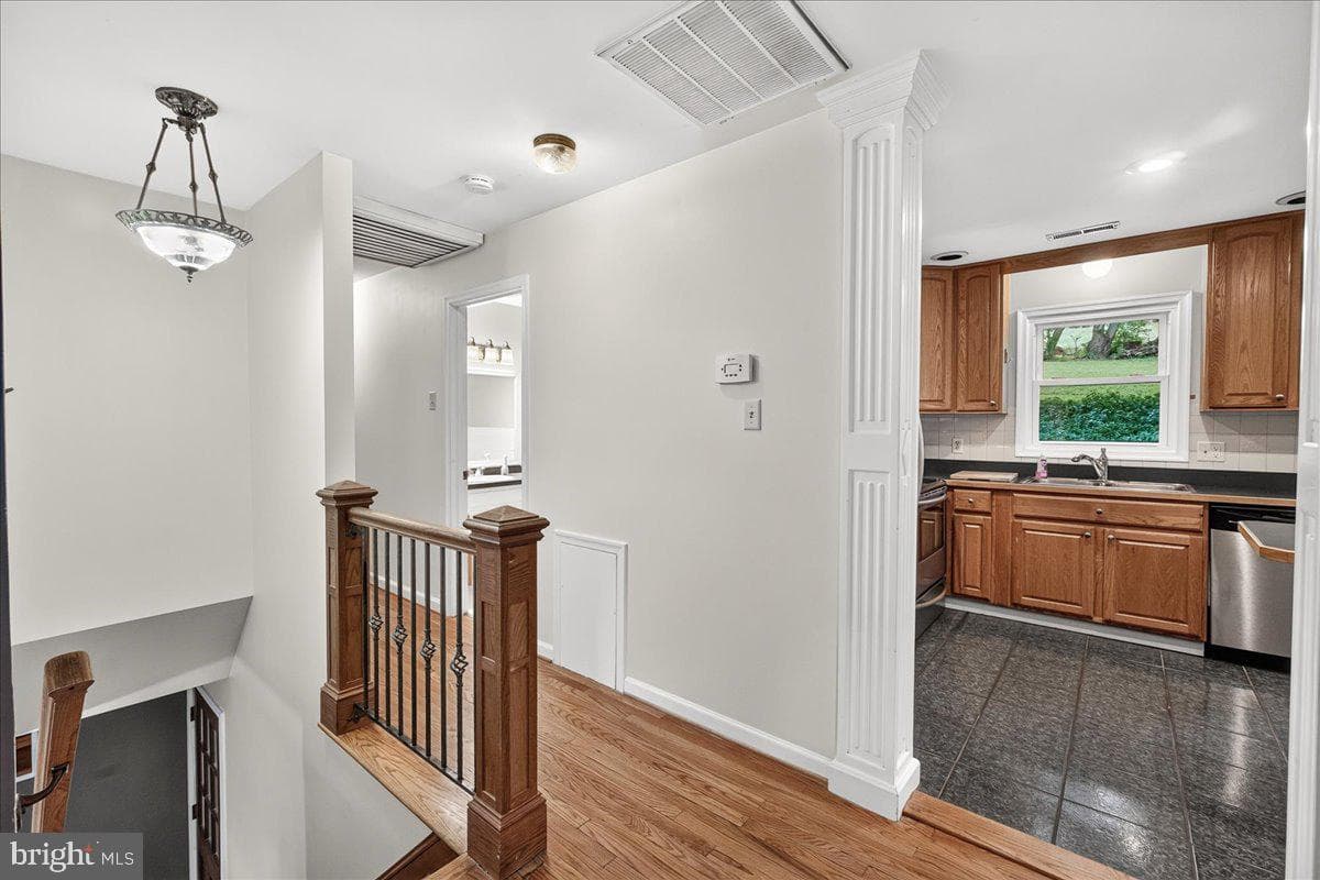 6144 Mount Phillip Road photo 20