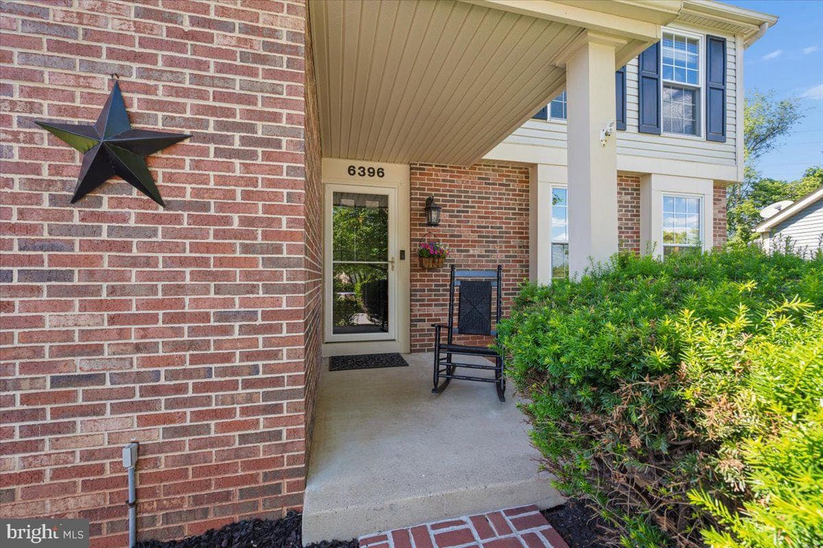 6396 Devonshire Lane, Frederick