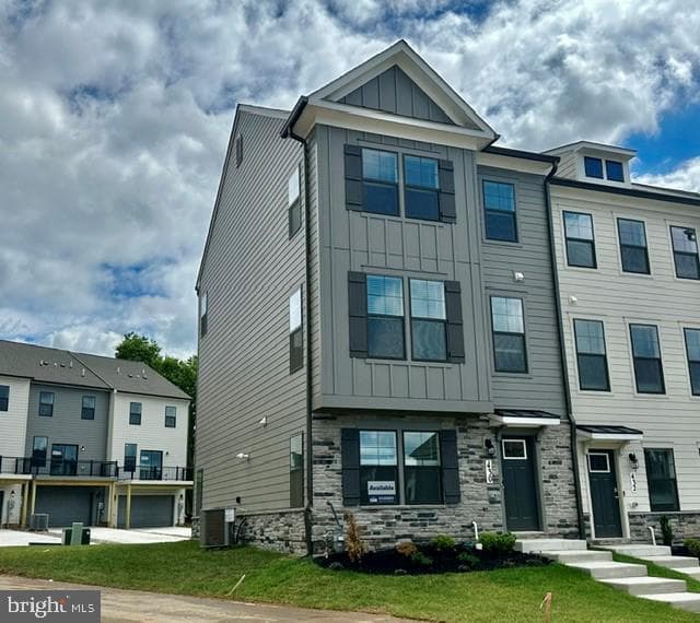 237 Moonroe Avenue, Frederick