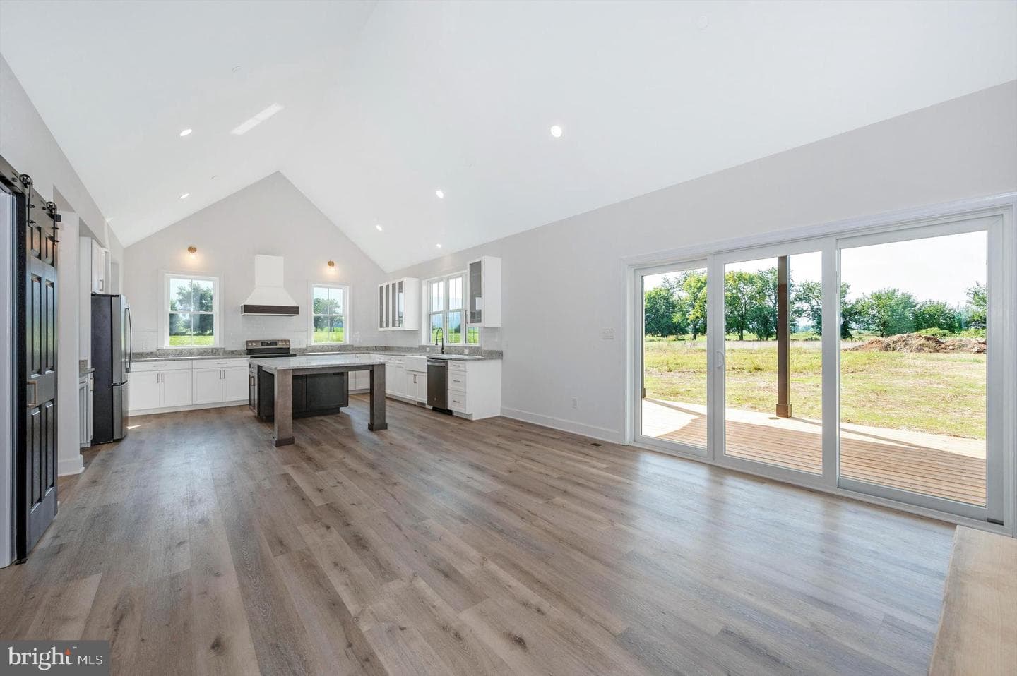 17023 Raven Rock Road photo 18