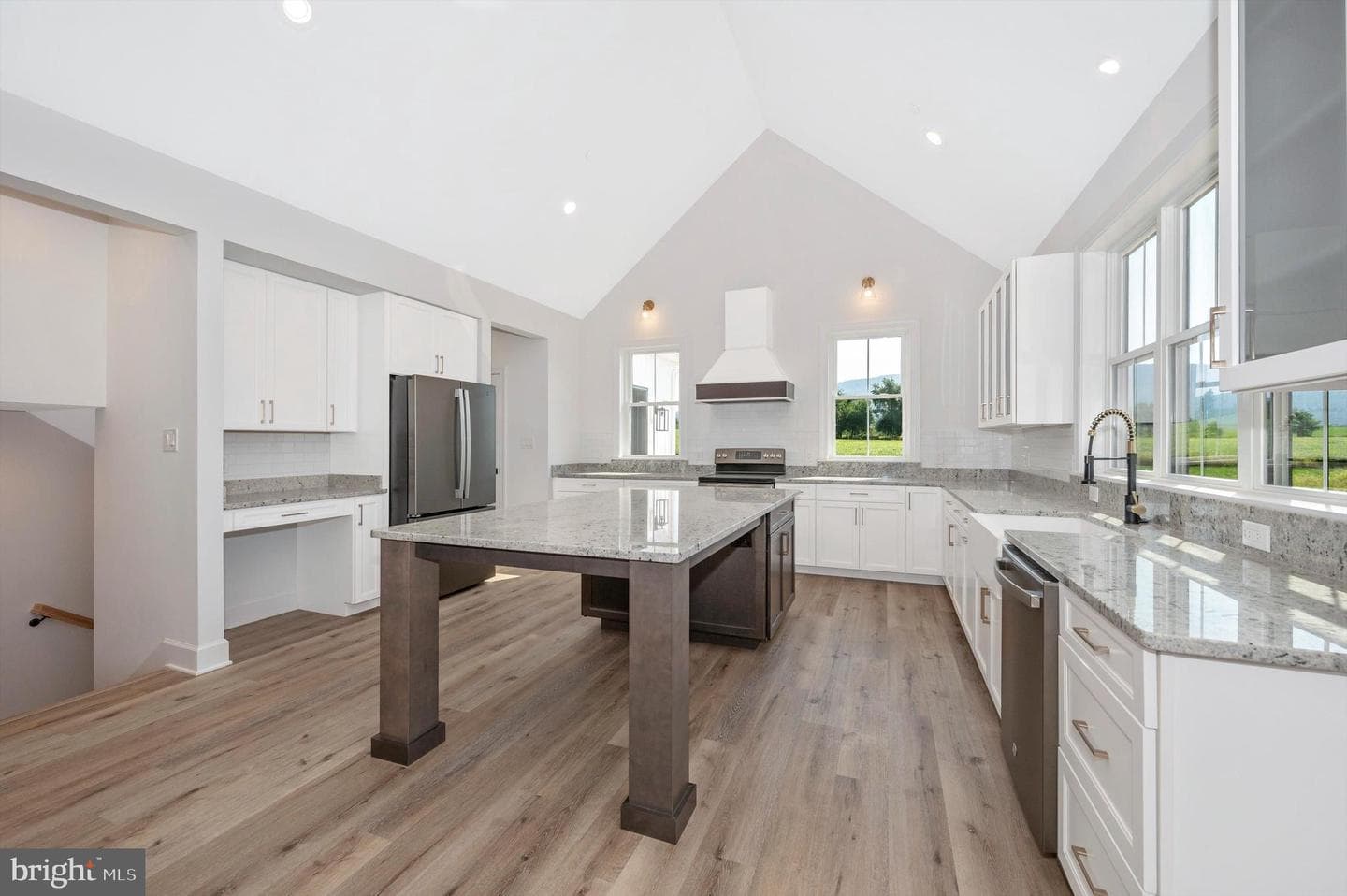 17023 Raven Rock Road photo 21