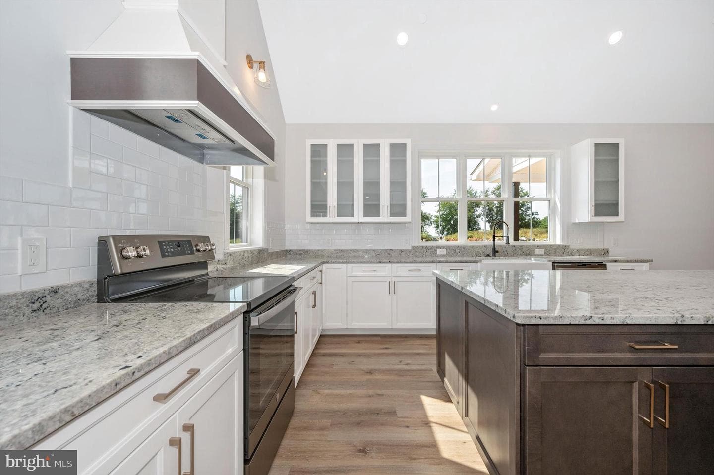 17023 Raven Rock Road photo 24