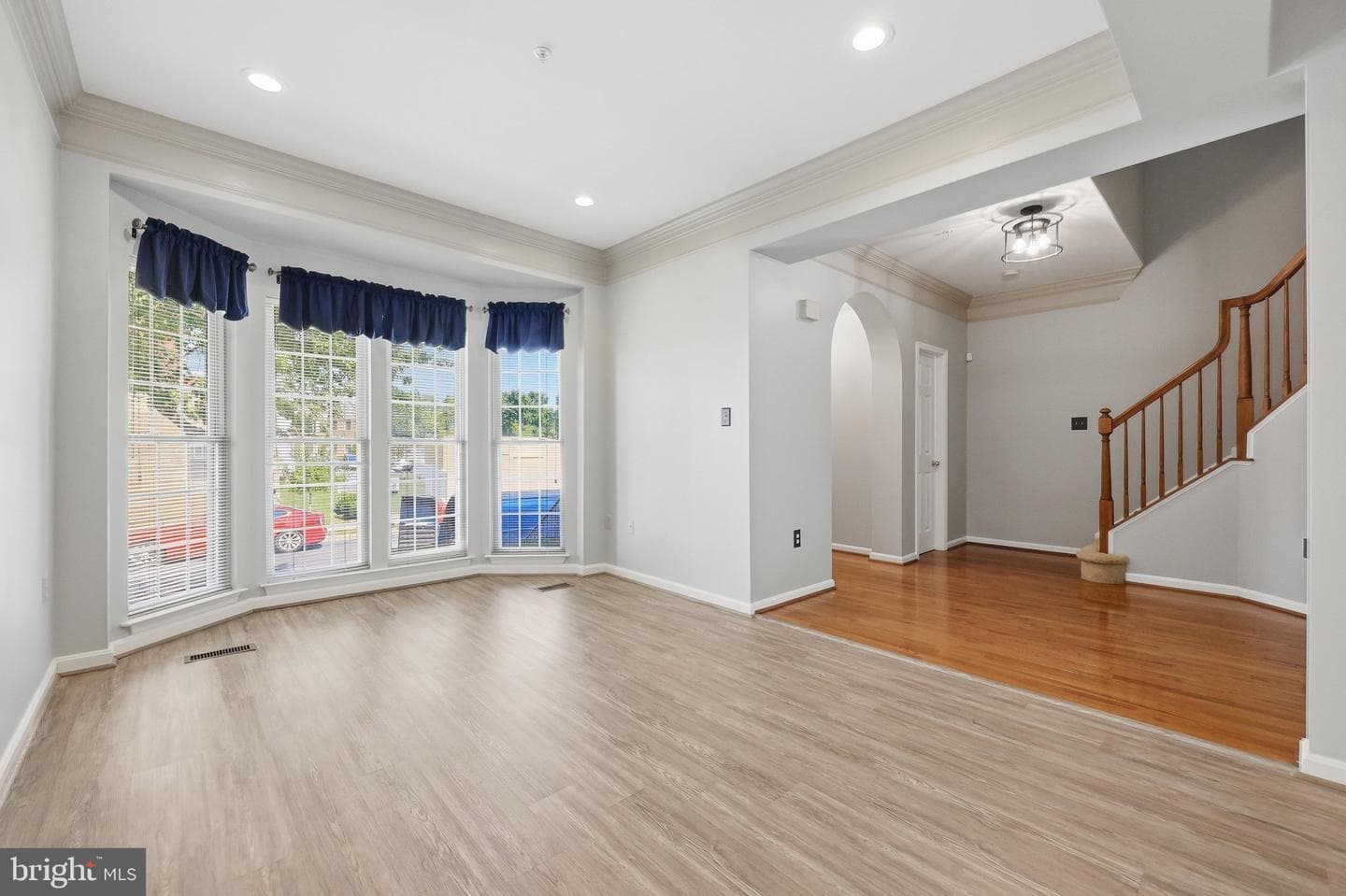 2215 Parish Lane photo 5