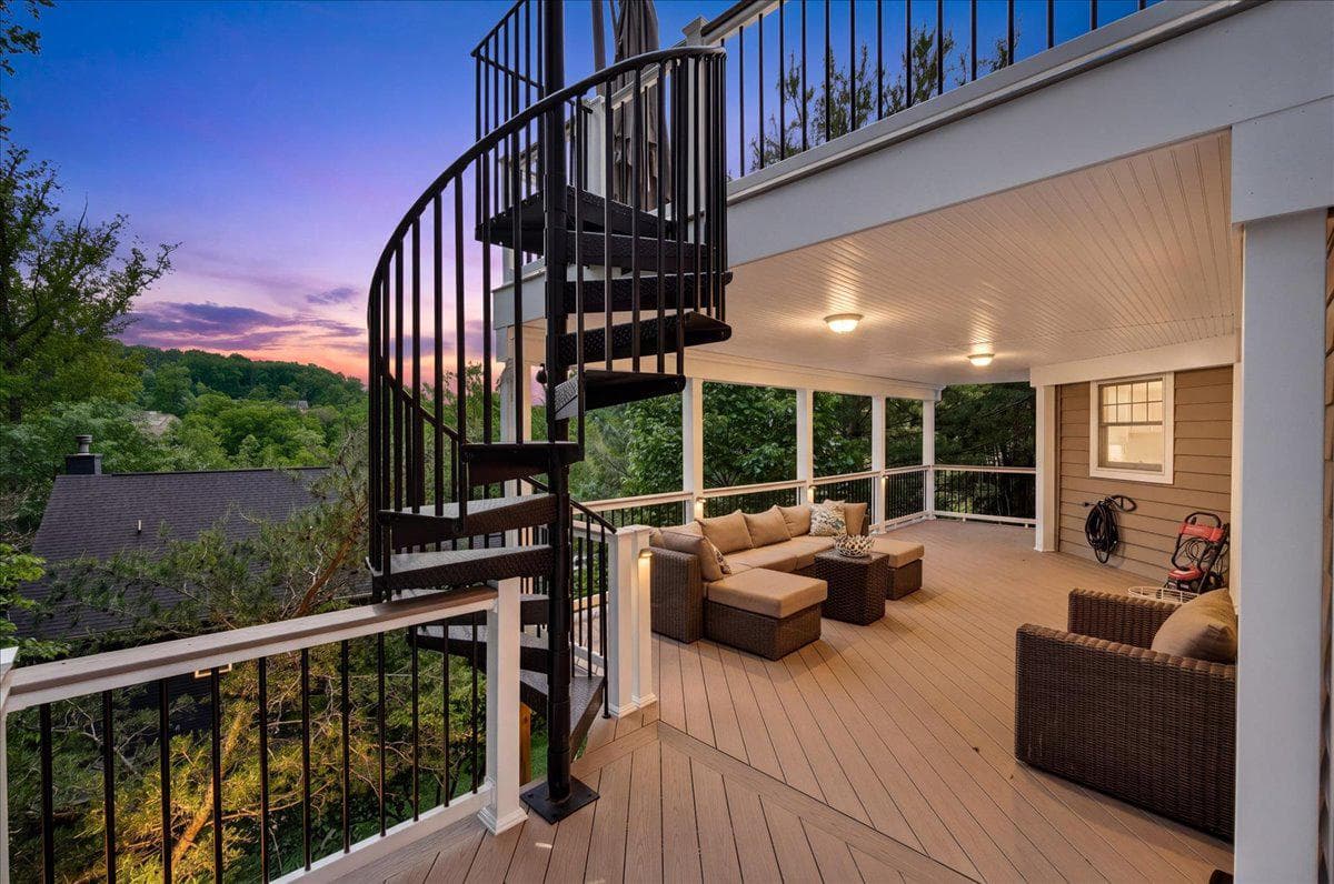 9710 Woodfield Court, New Market