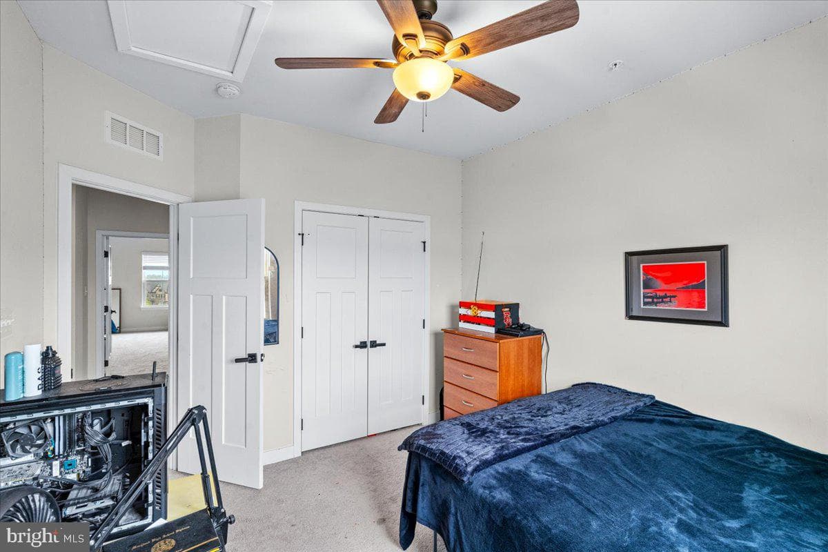 6116 Goshawk Street photo 27