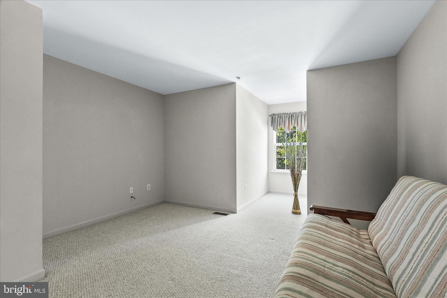 5 Geoley Court photo 31