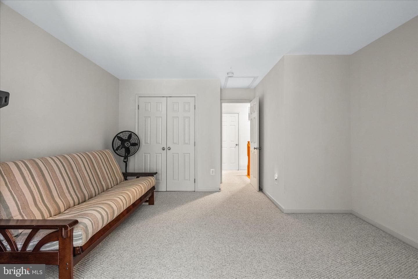 5 Geoley Court photo 32
