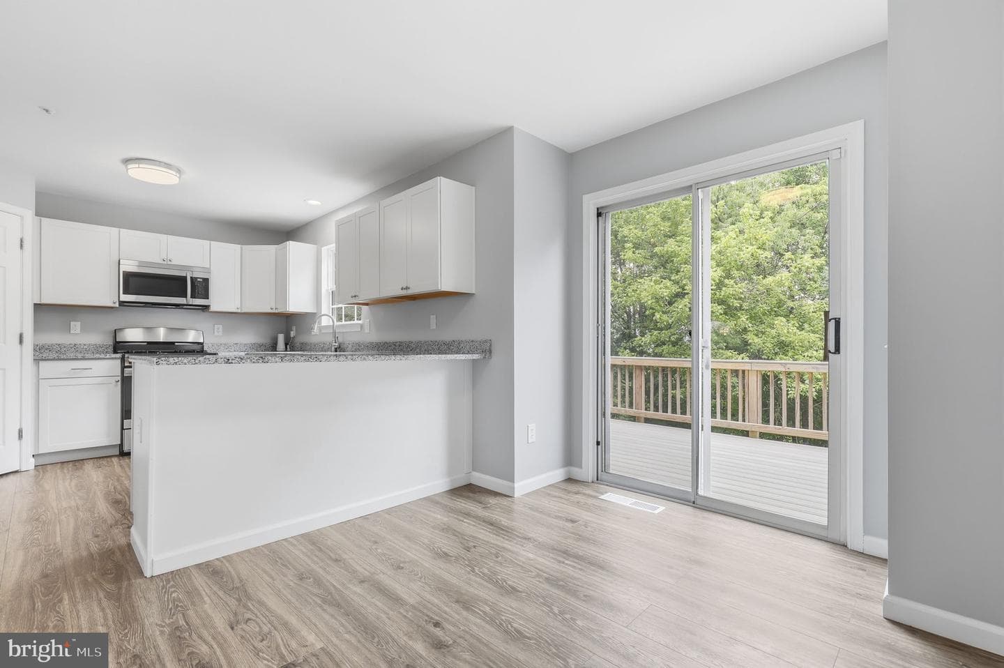 6212 Cliffside Terrace photo 12