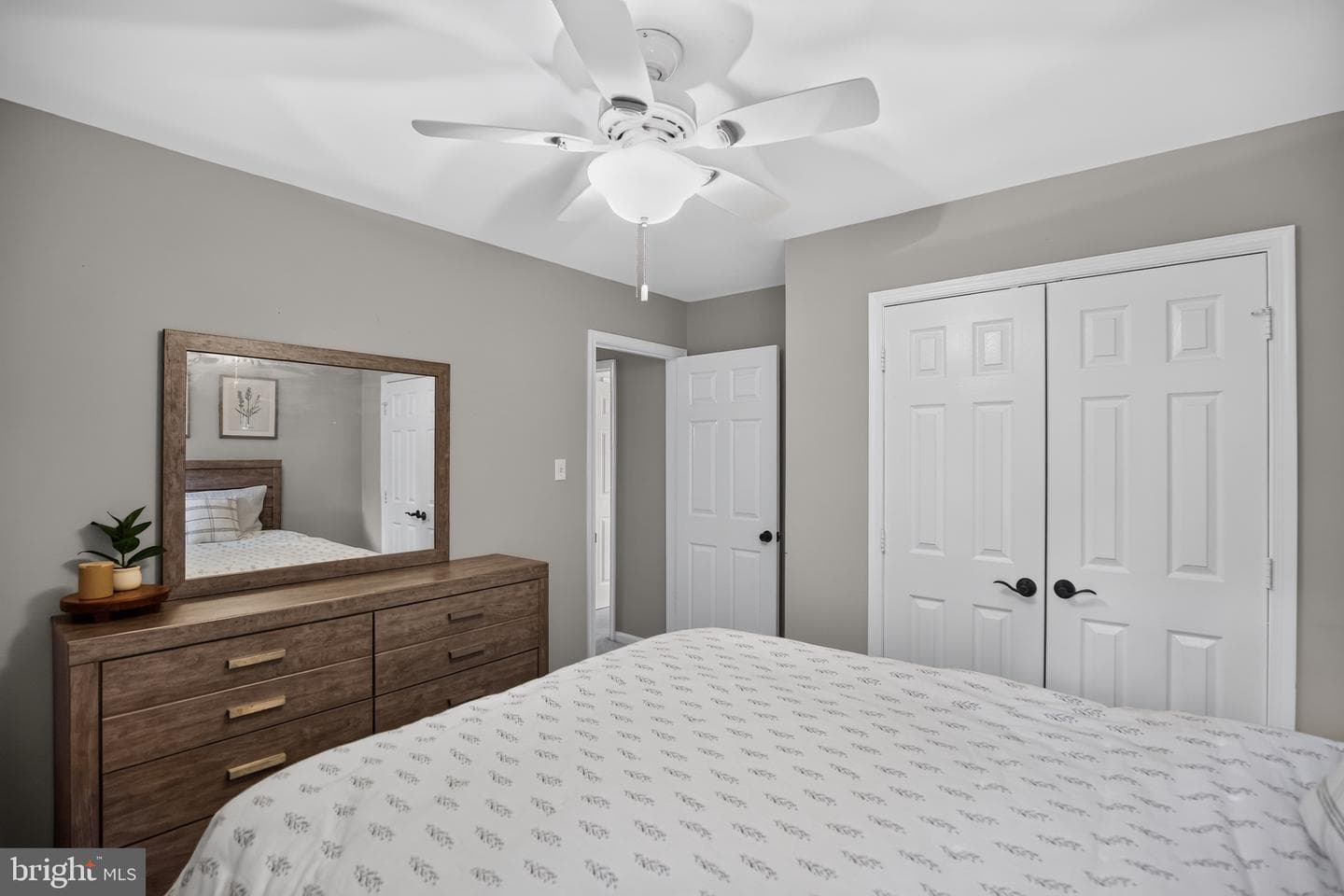 6801 Lakepoint Ov photo 26