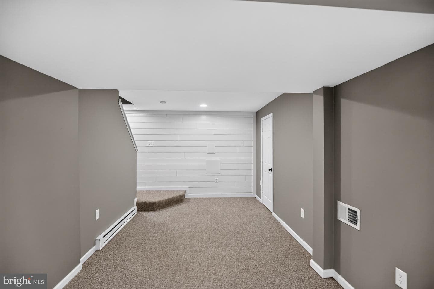 6801 Lakepoint Ov photo 29
