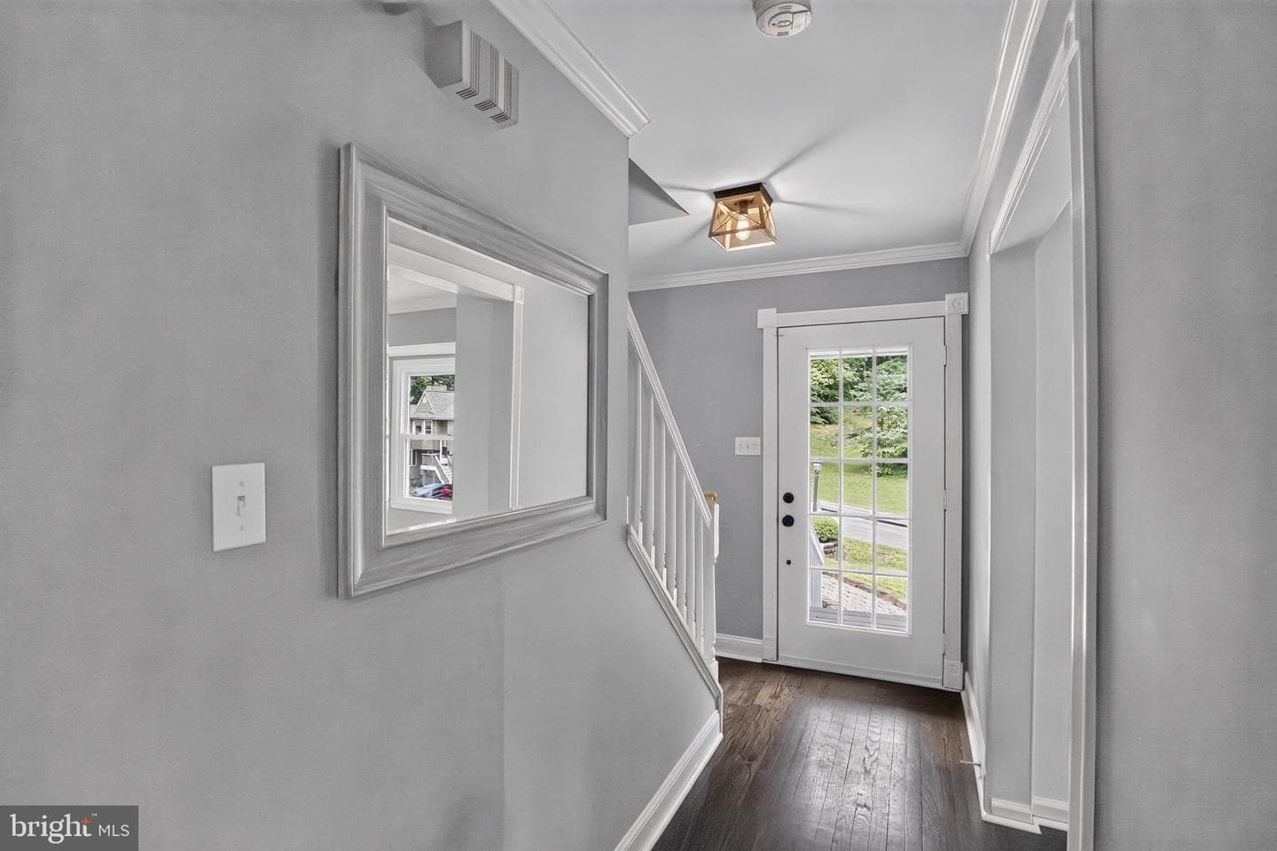 6801 Lakepoint Ov photo 4