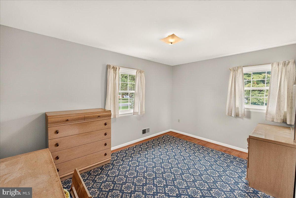 7910 Edgewood Farm Road photo 27