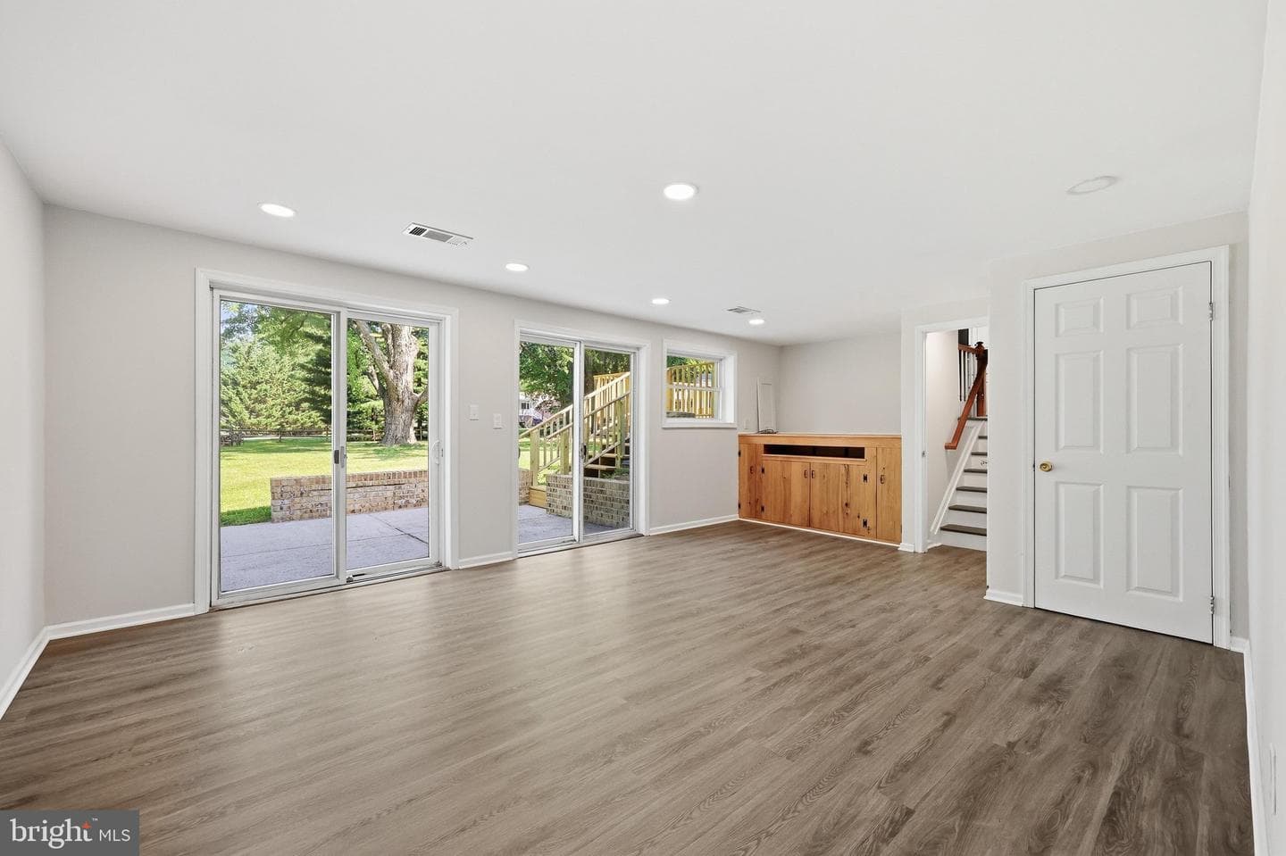 8215 Virginia Lane photo 28