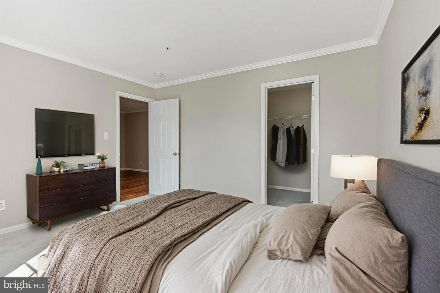 414 Granville Court photo 39
