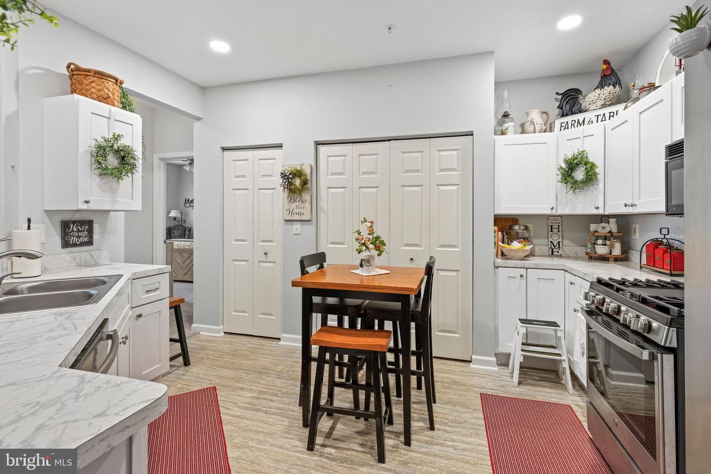 105 Sunshine Court #g photo 13