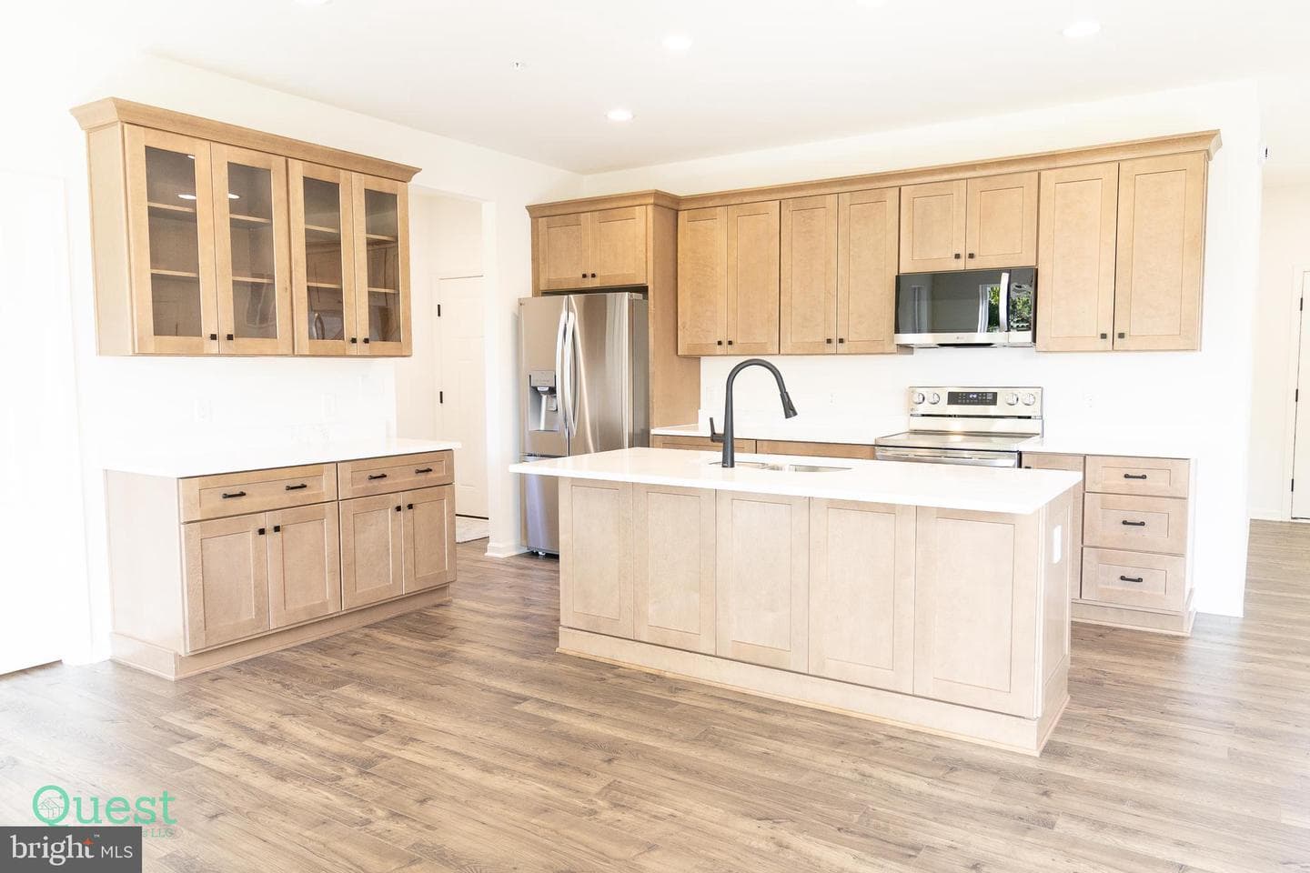 2115 Nuttal Avenue photo 15