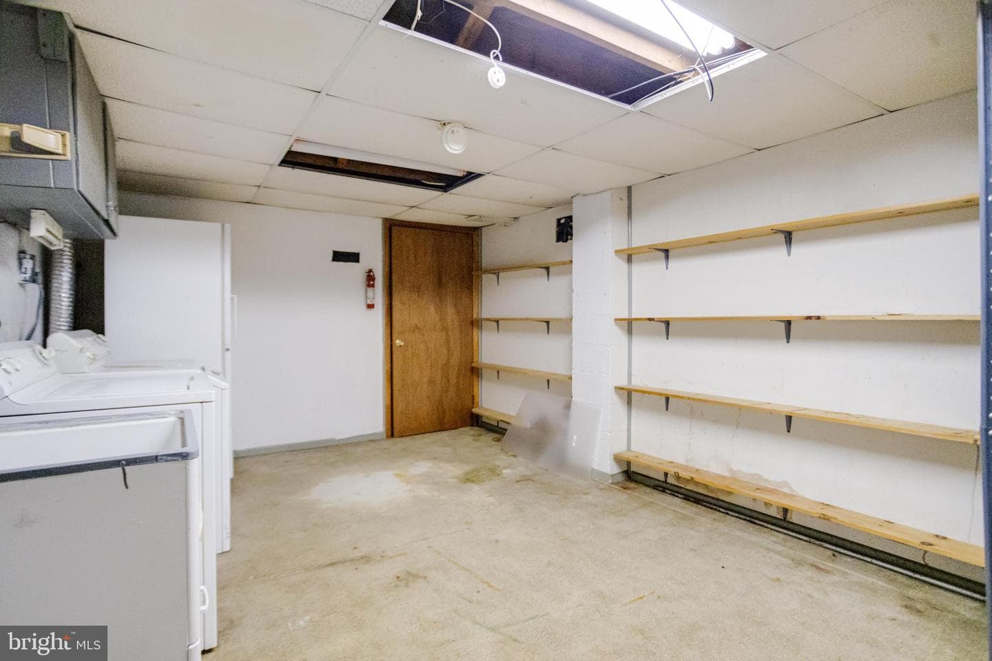 1405 Pomeroy Avenue photo 38