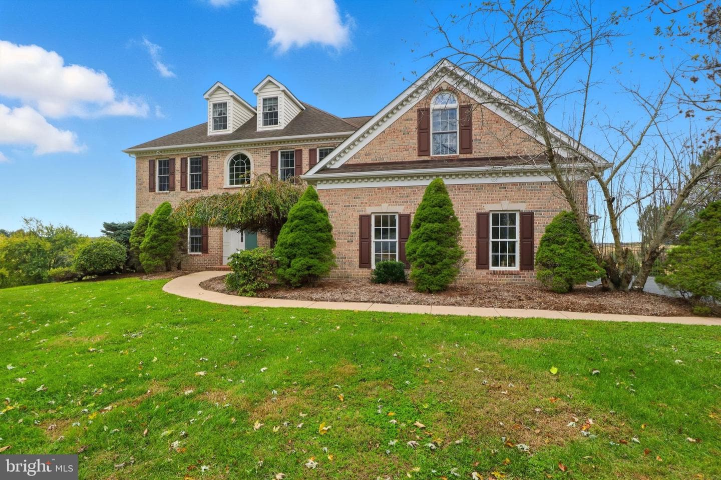 1038 Woodshire Lane photo 4
