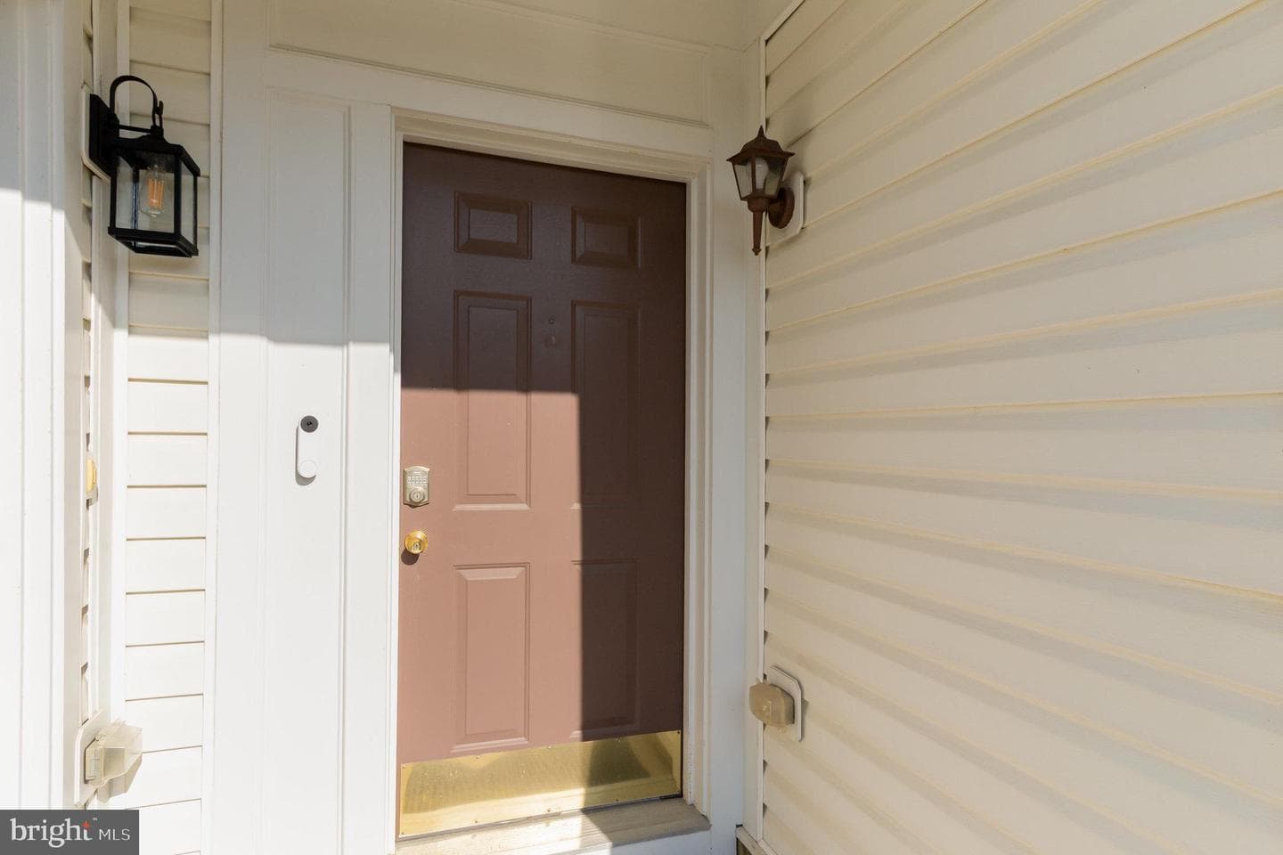 1650 Mohegan Drive #h photo 3