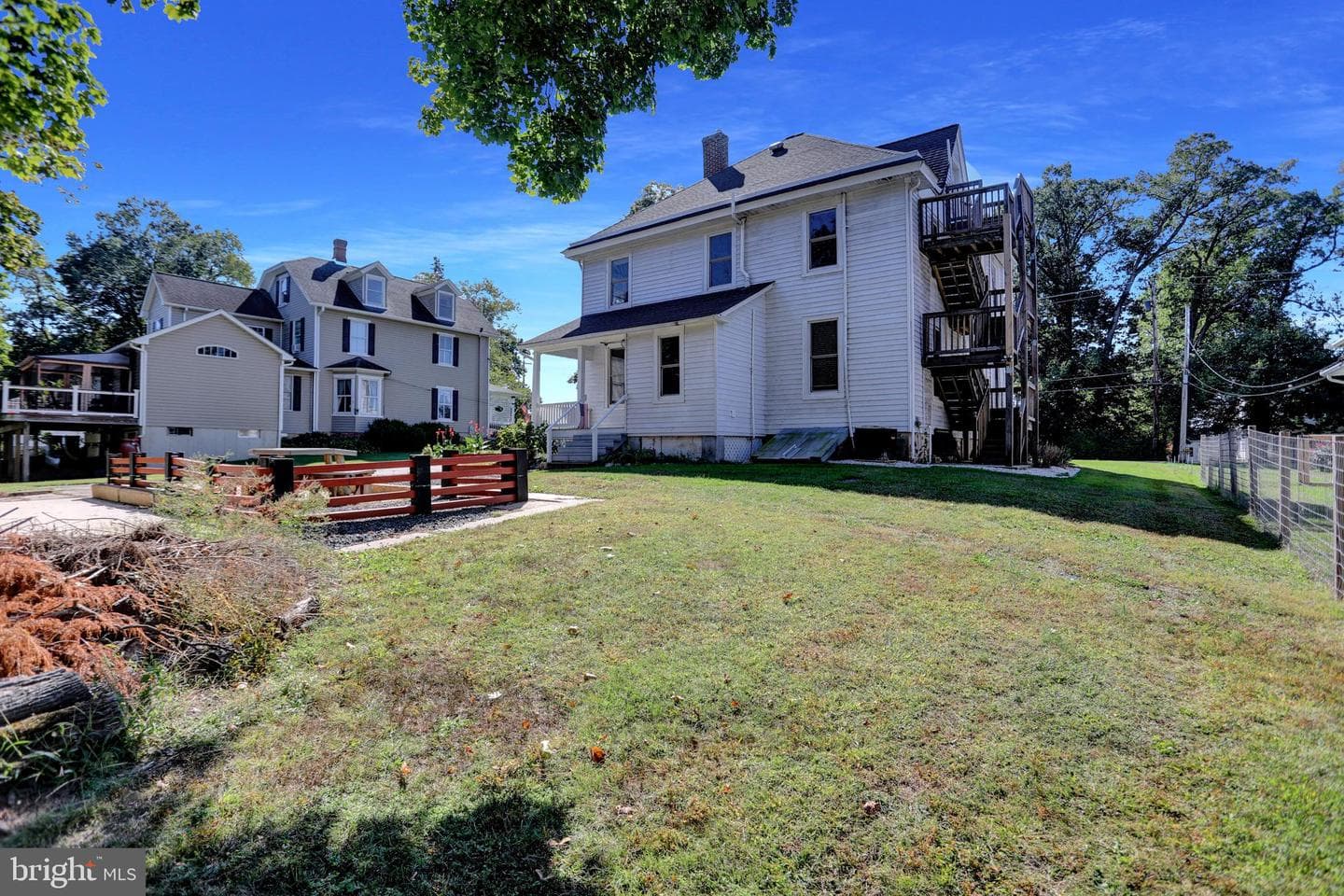 631 W Bel Air Avenue photo 8