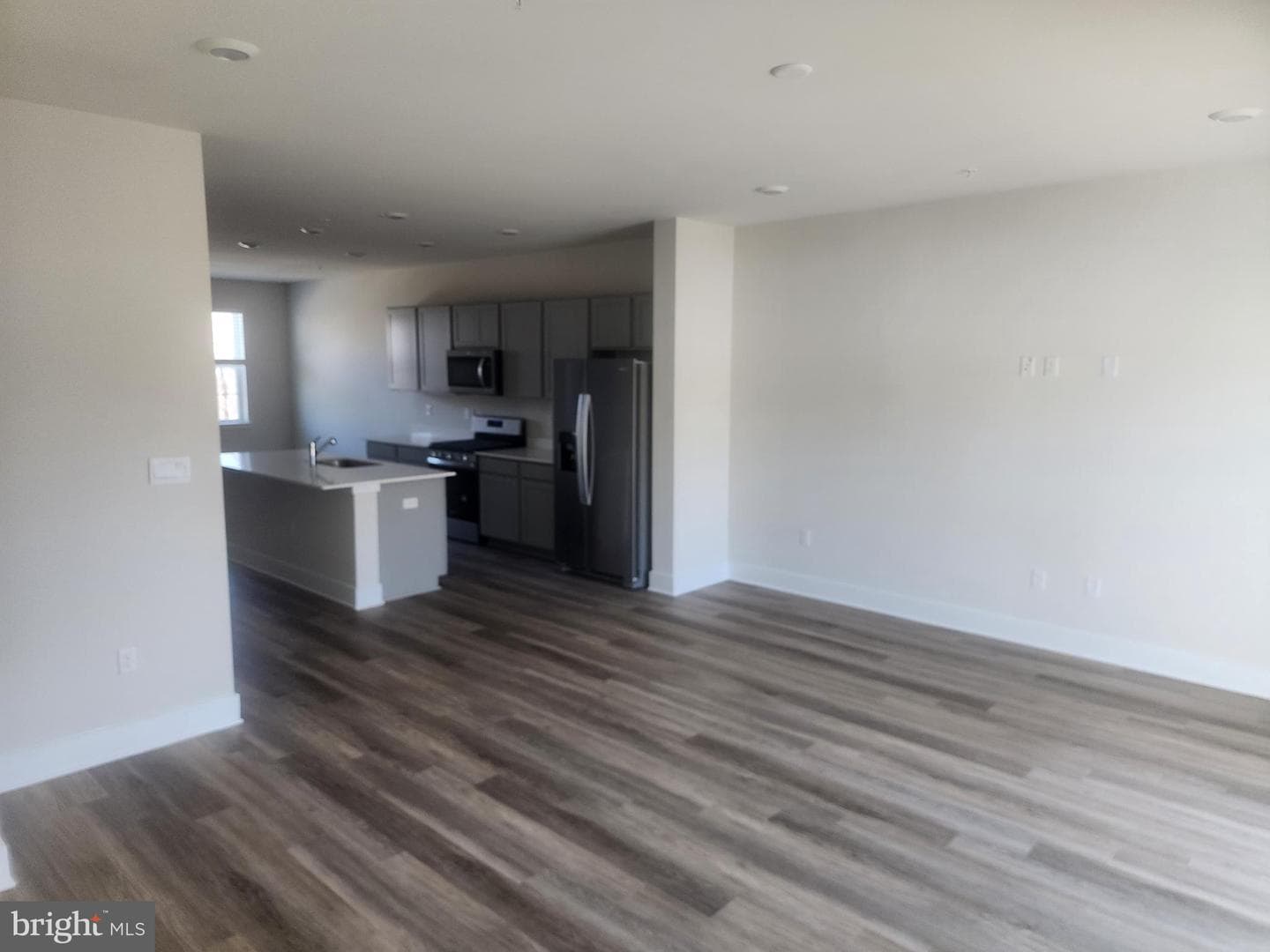 231 Joppa Farm Road photo 8