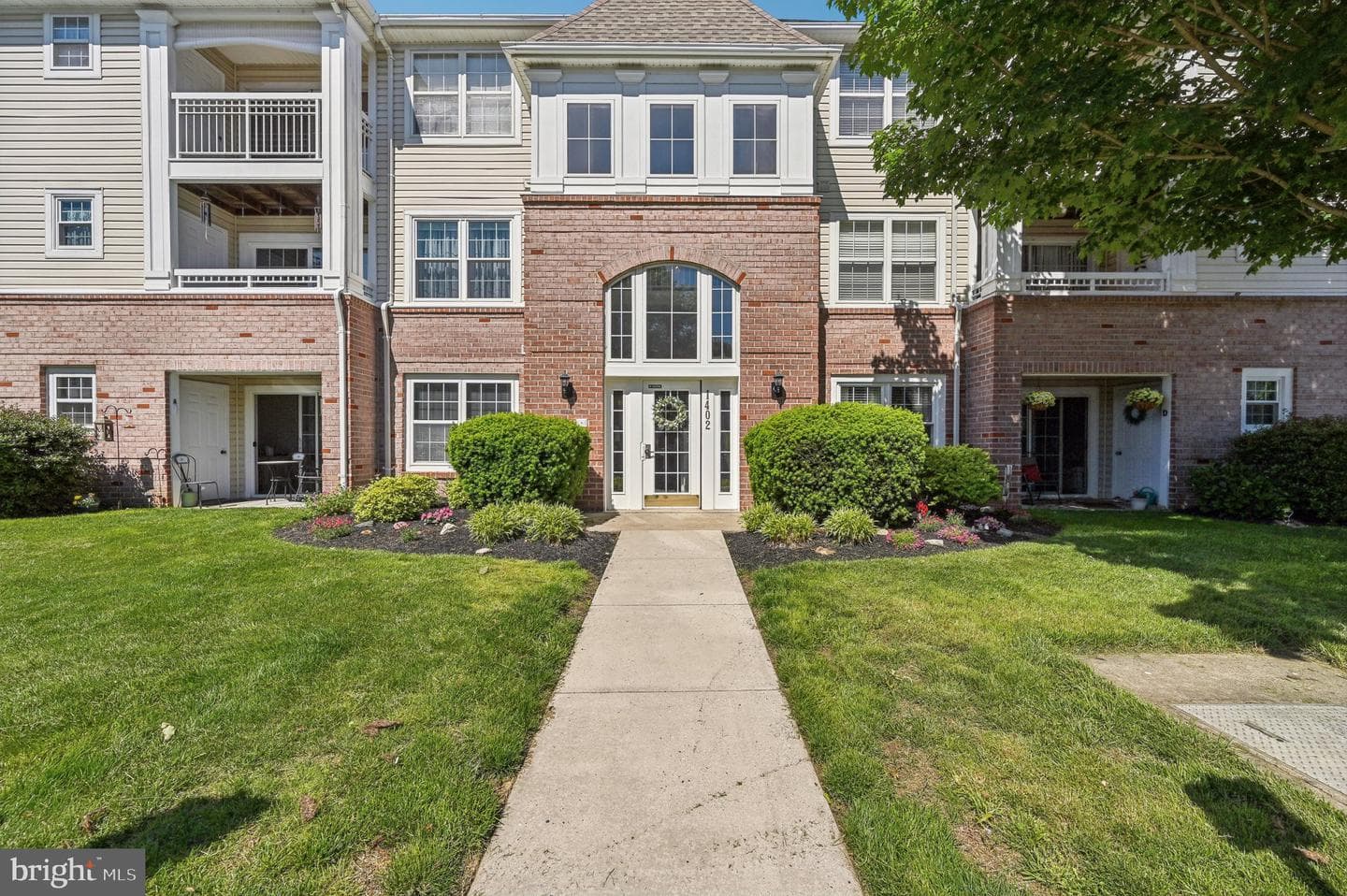 1402 Bonnett Place #131