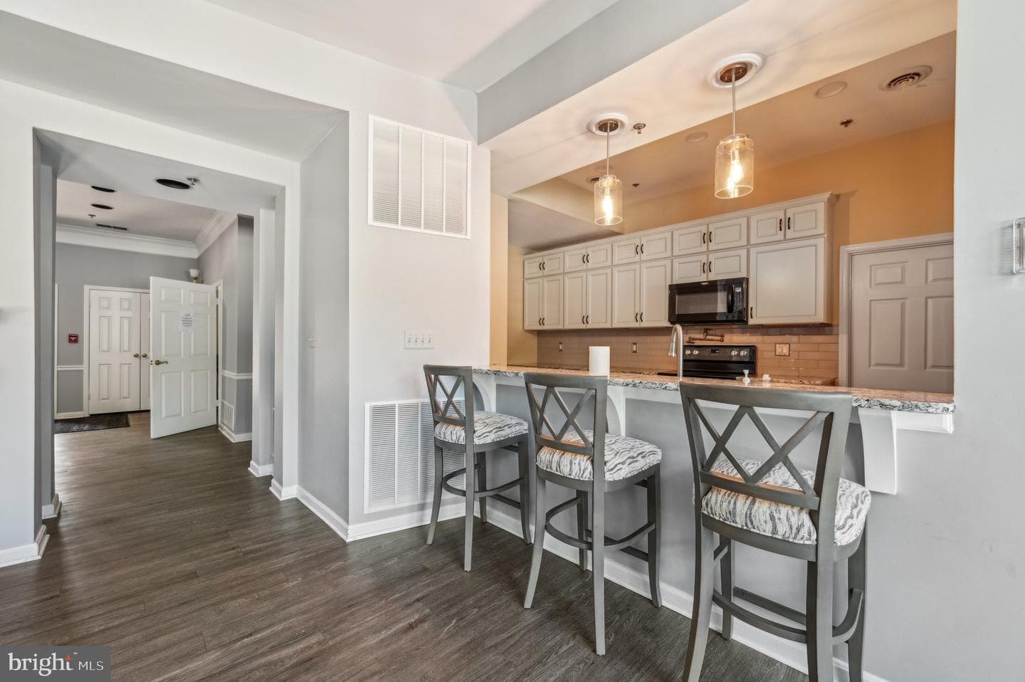 1402 Bonnett Place #131 photo 46