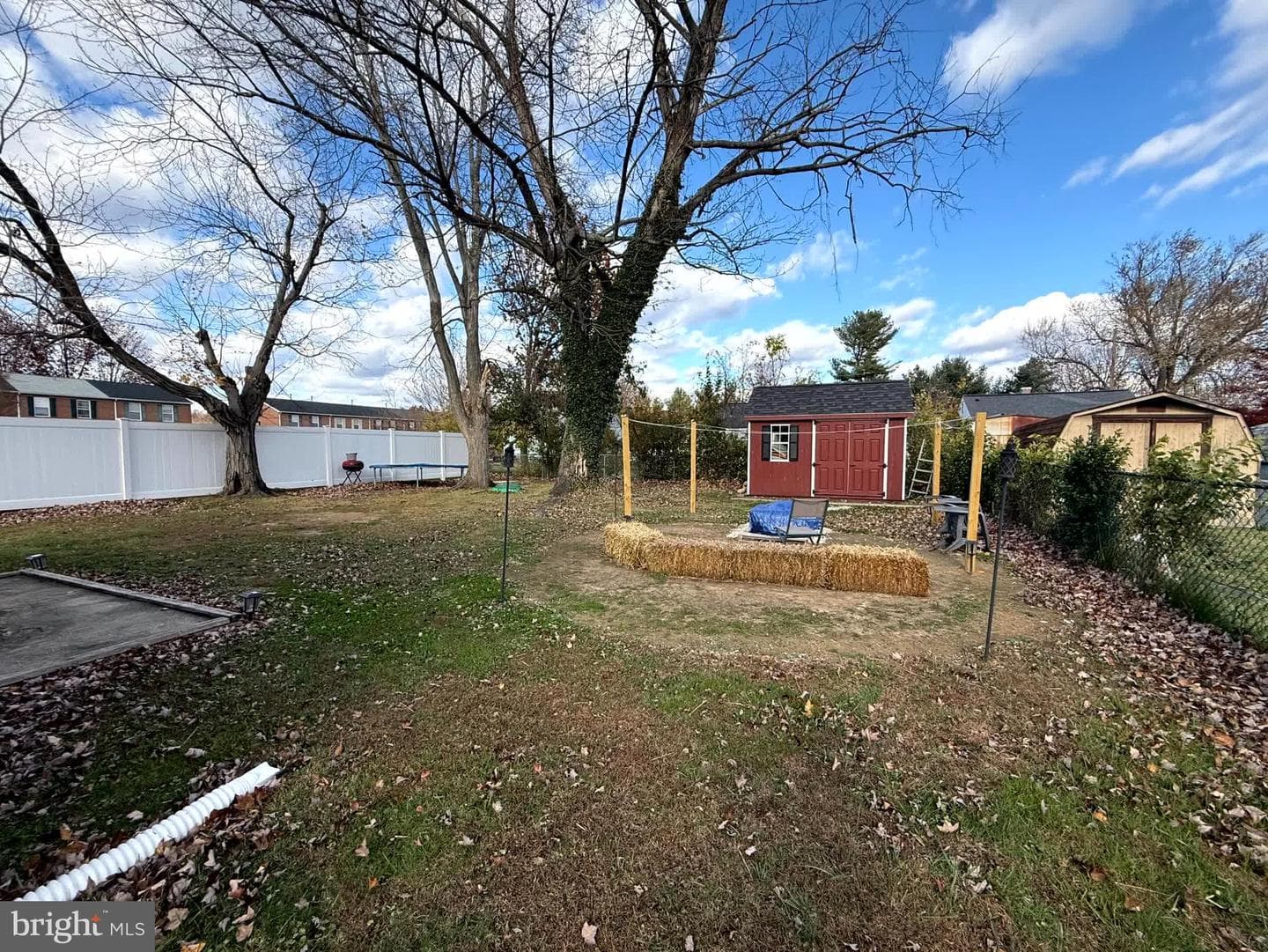 147 Bannister Avenue photo 35
