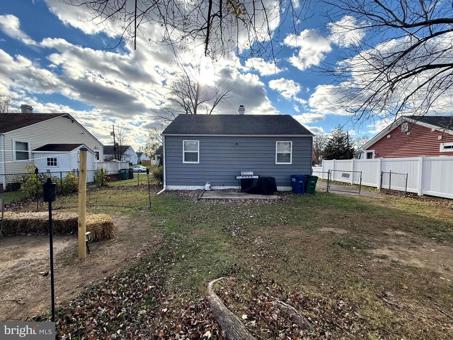 147 Bannister Avenue photo 36