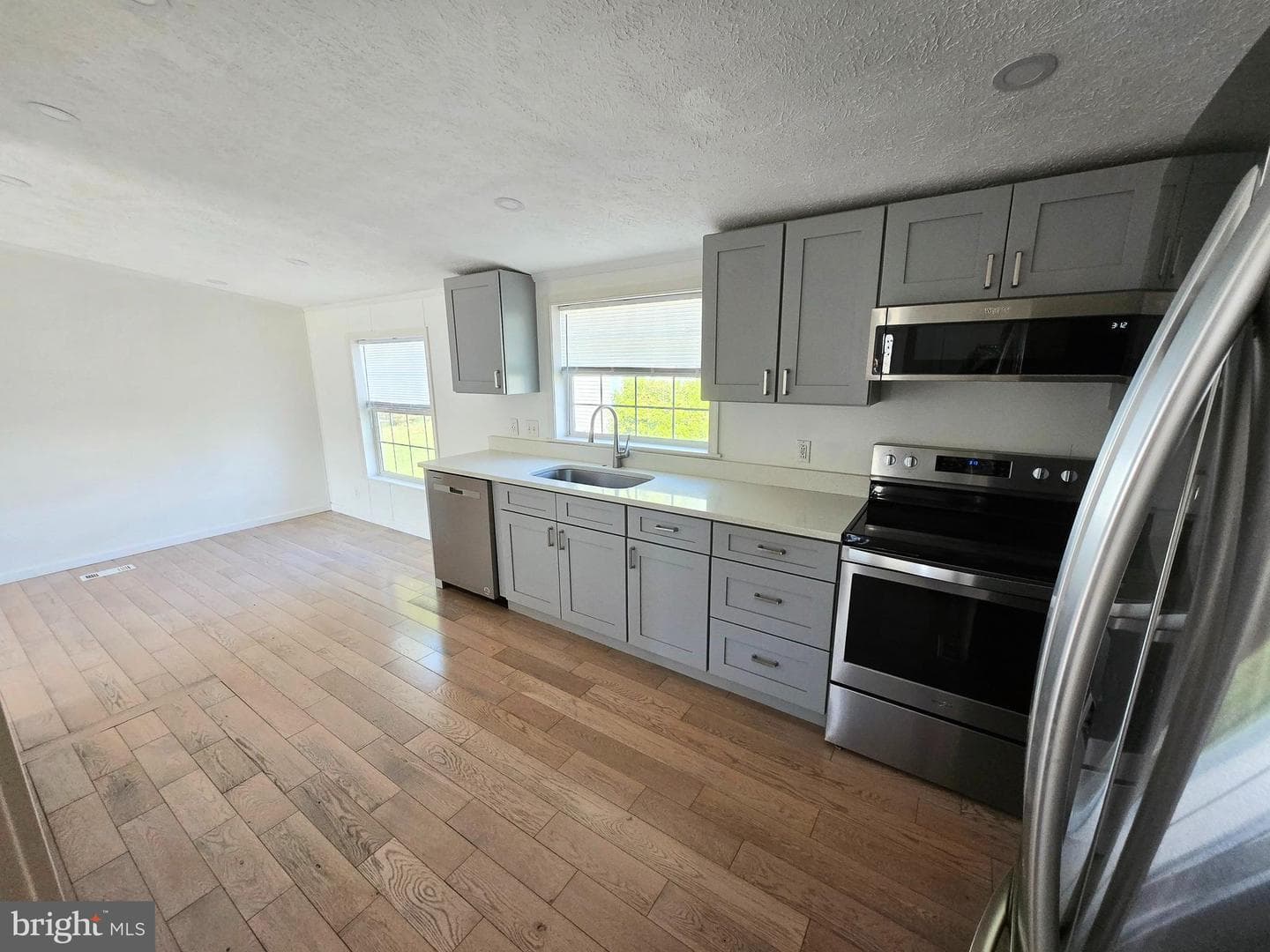 225 Poclain Drive photo 2