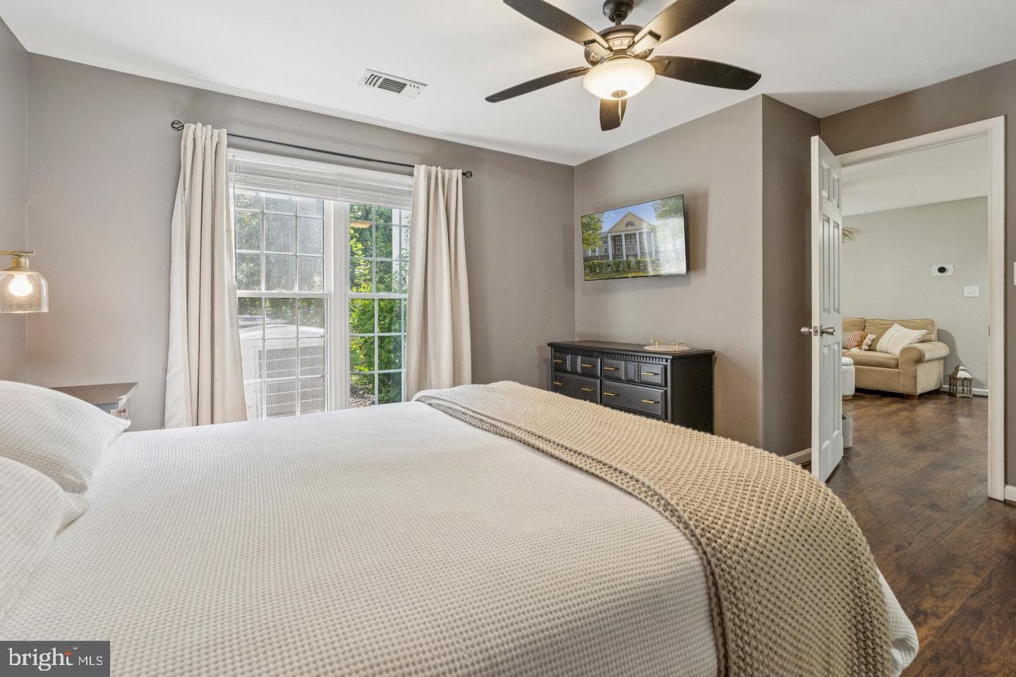606 Squire Lane #606-A photo 16