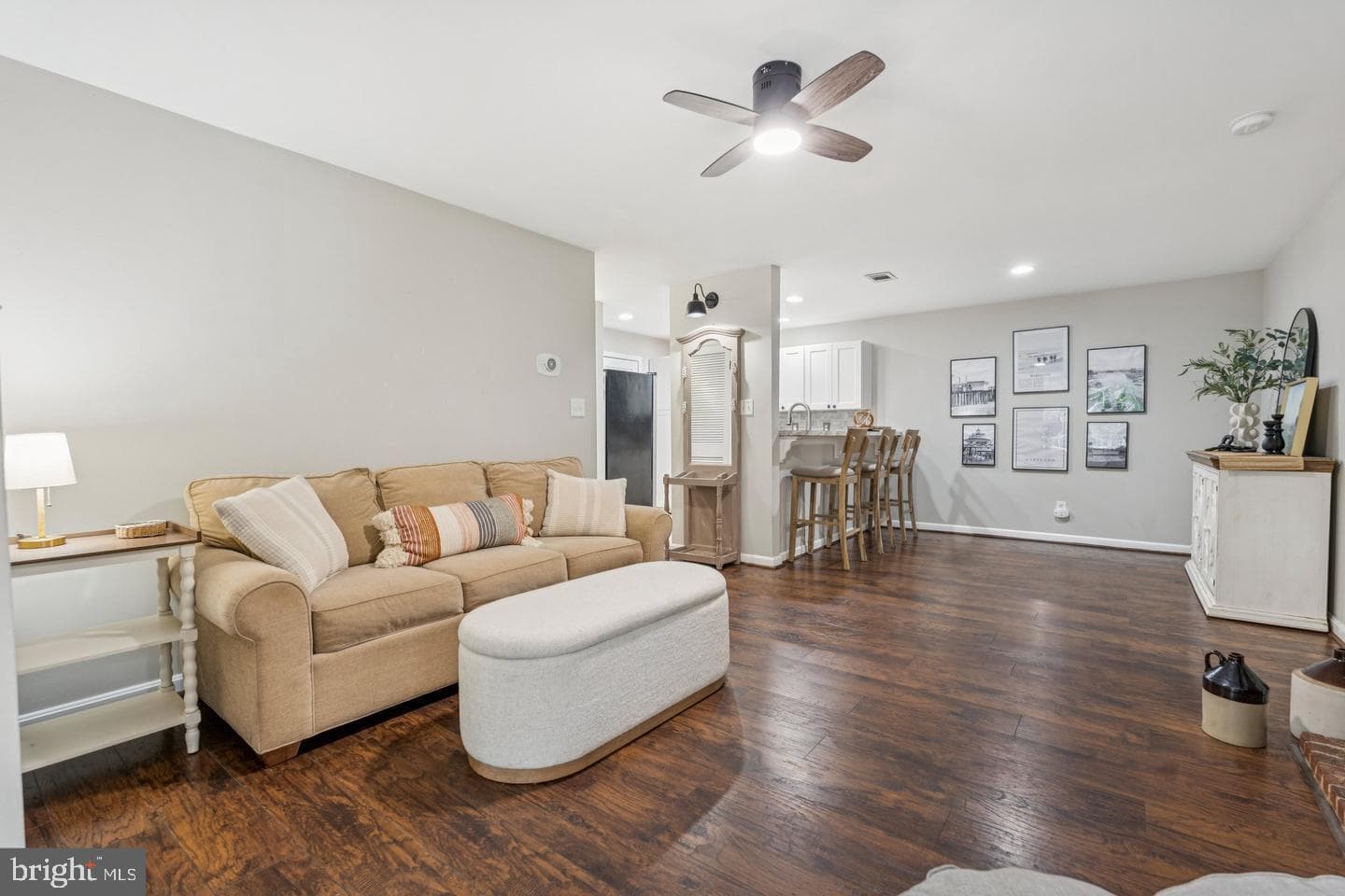 606 Squire Lane #606-A photo 5