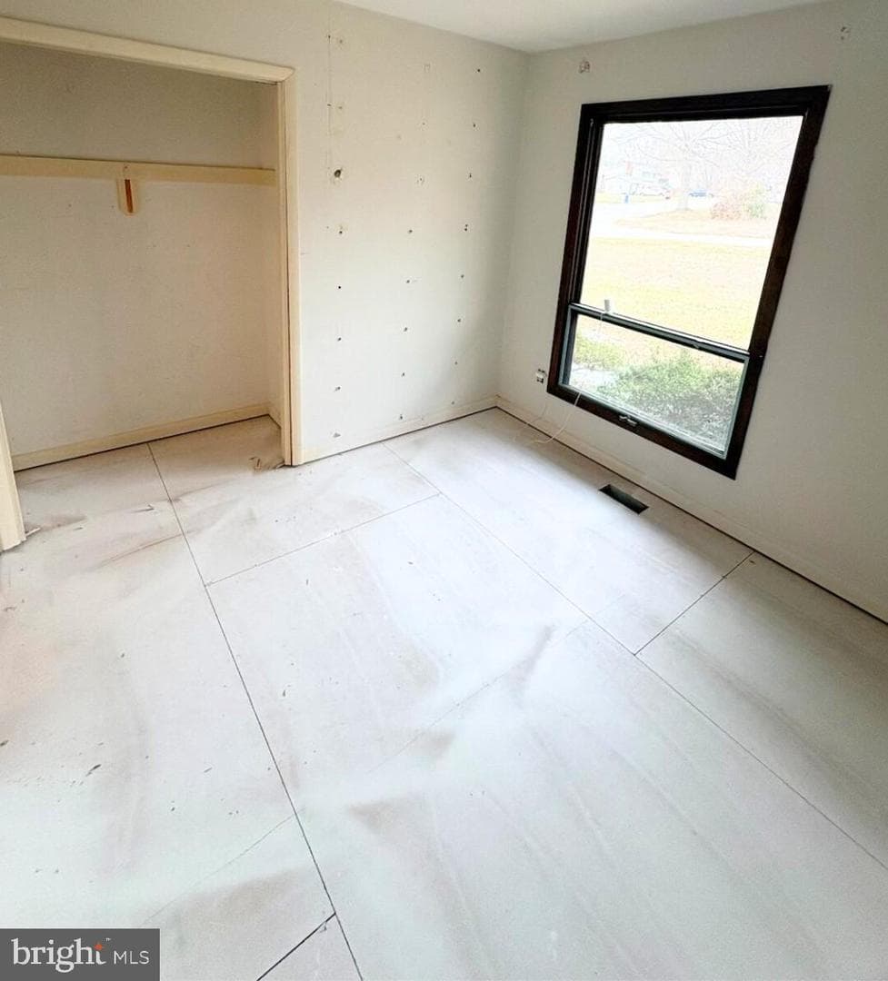 3007 Suffolk Lane photo 11