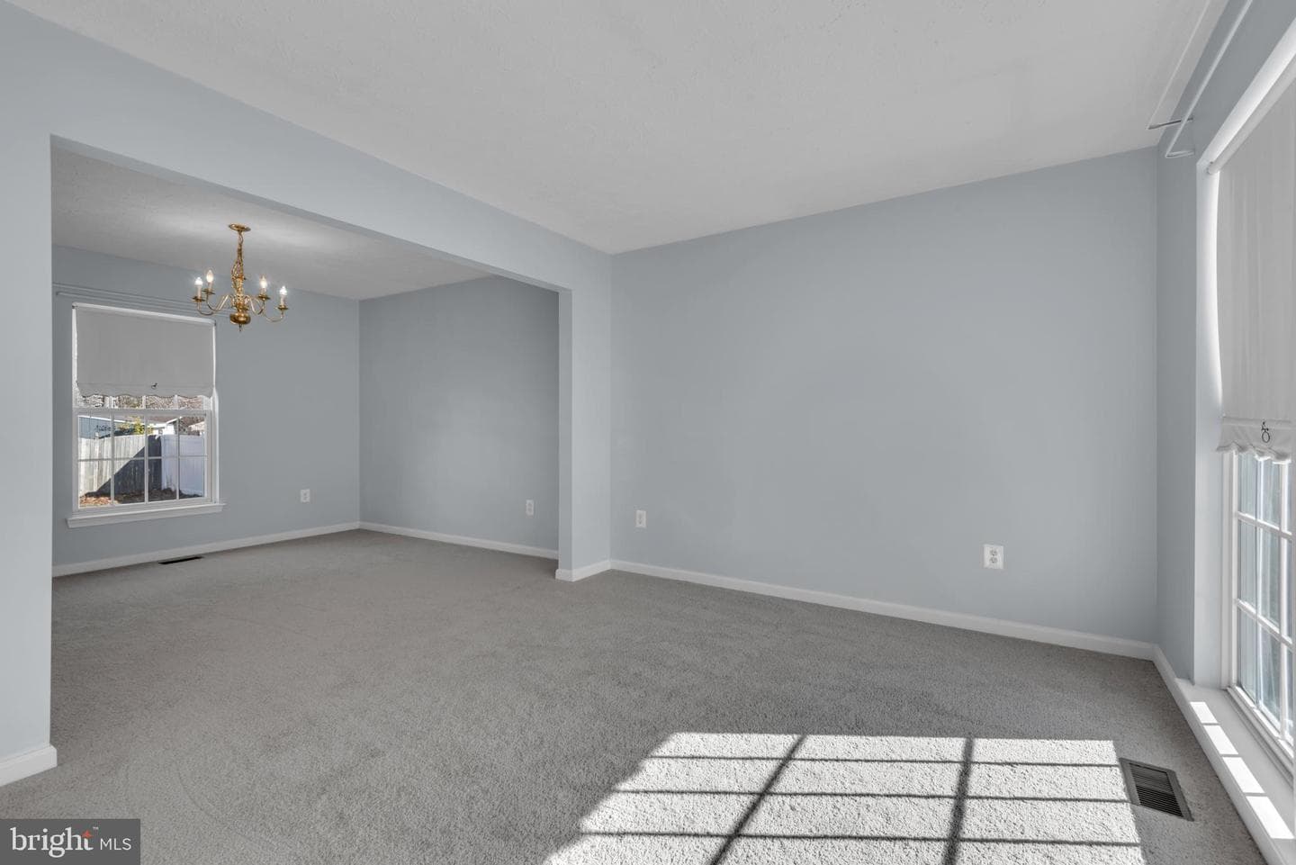 2961 Siwanoy Drive photo 16