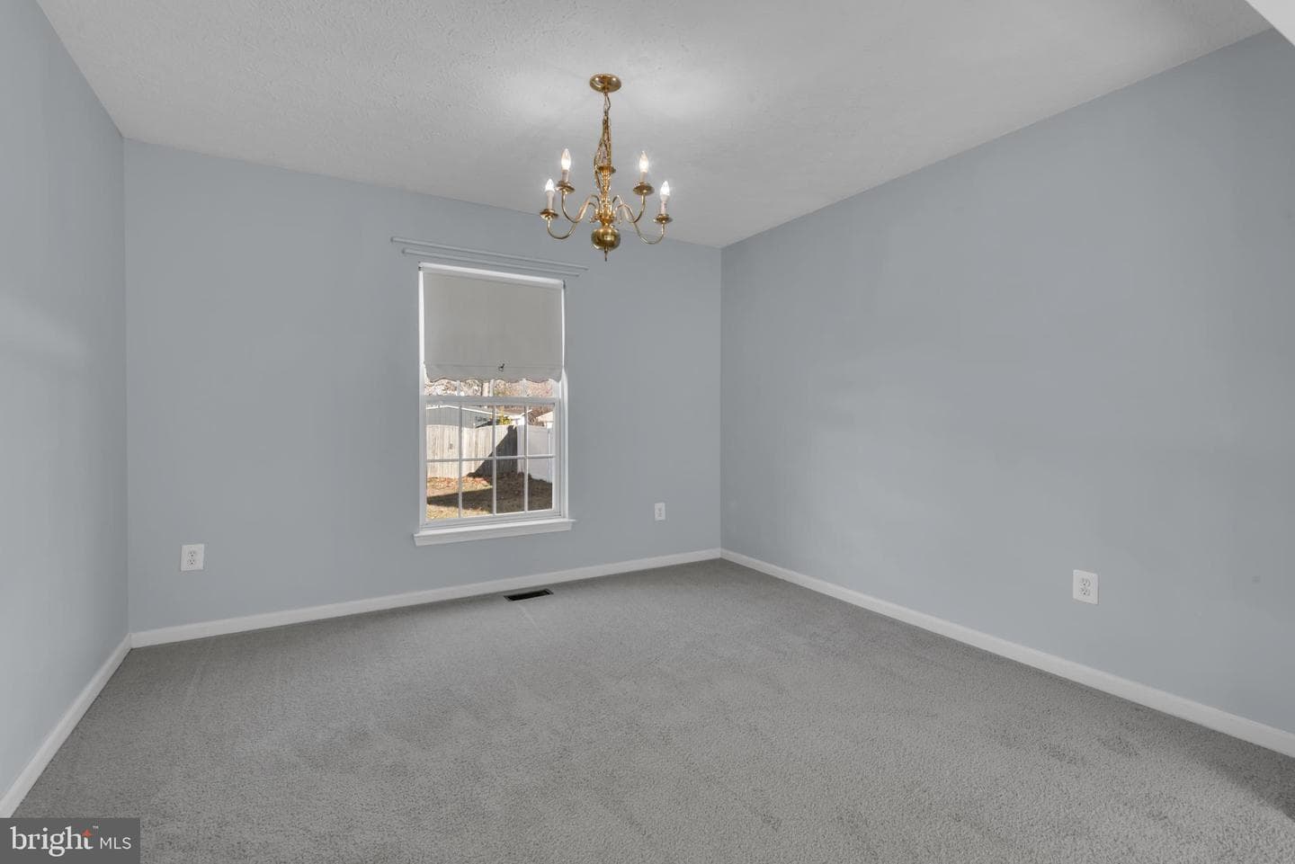 2961 Siwanoy Drive photo 17