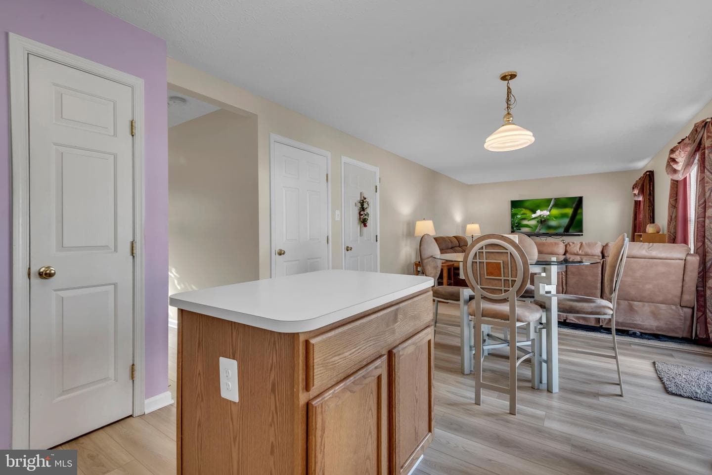 2961 Siwanoy Drive photo 6