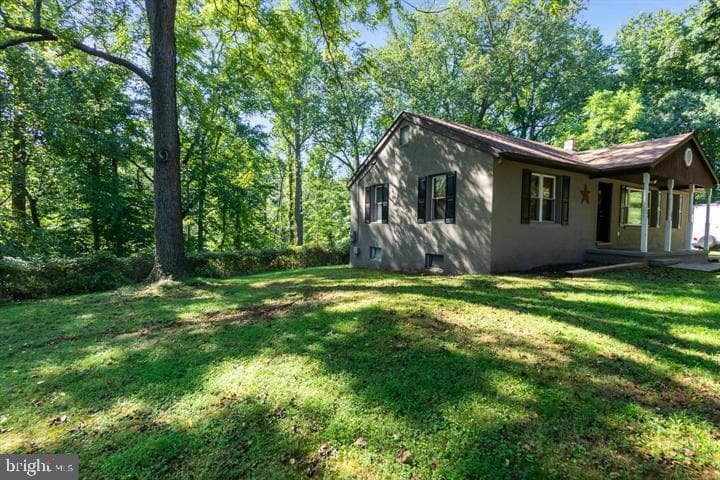 211 E Wheel Road photo 31