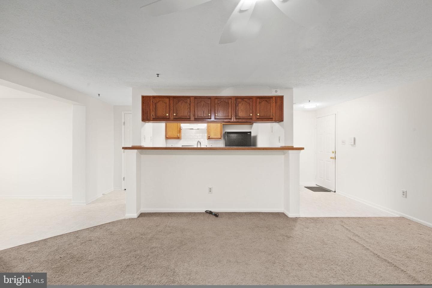 1404 Golden Rod Court #b photo 8