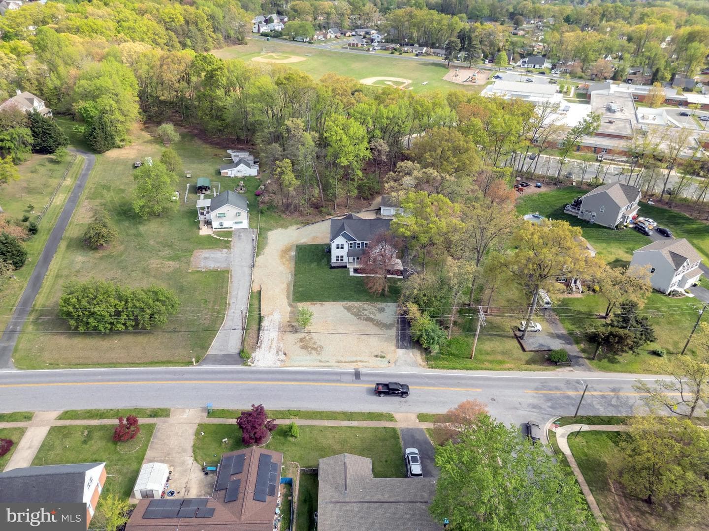 413 Trimble Road photo 5