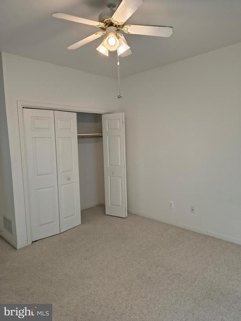 1604 S Tollgate Road photo 45
