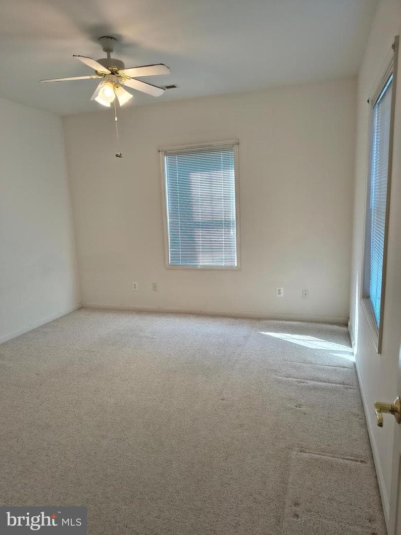 1604 S Tollgate Road photo 47