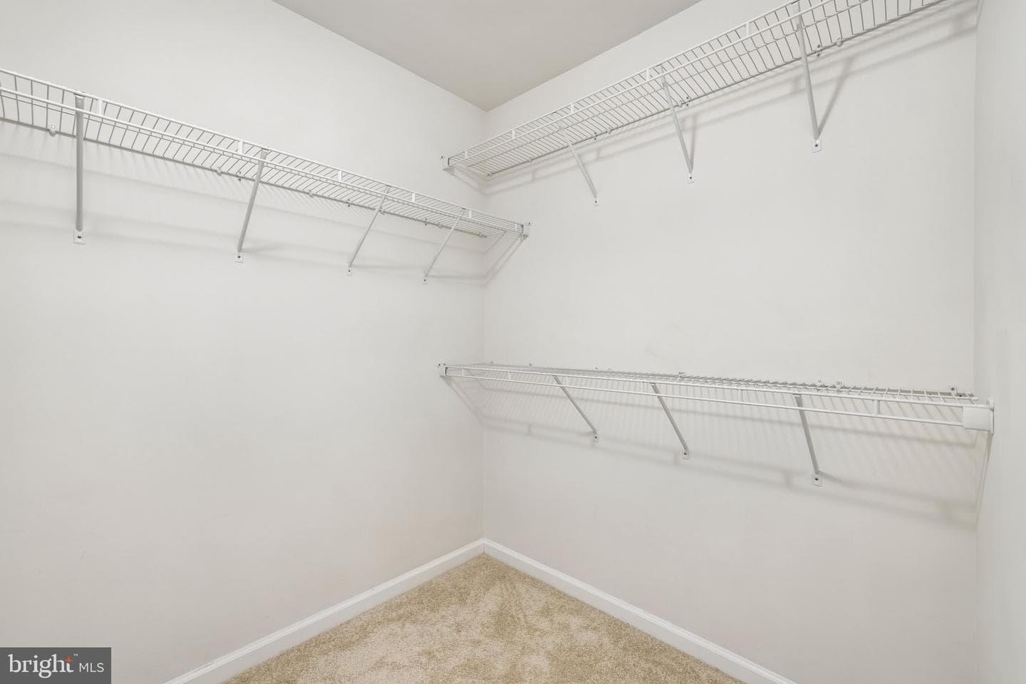 507 Potomac Road photo 36