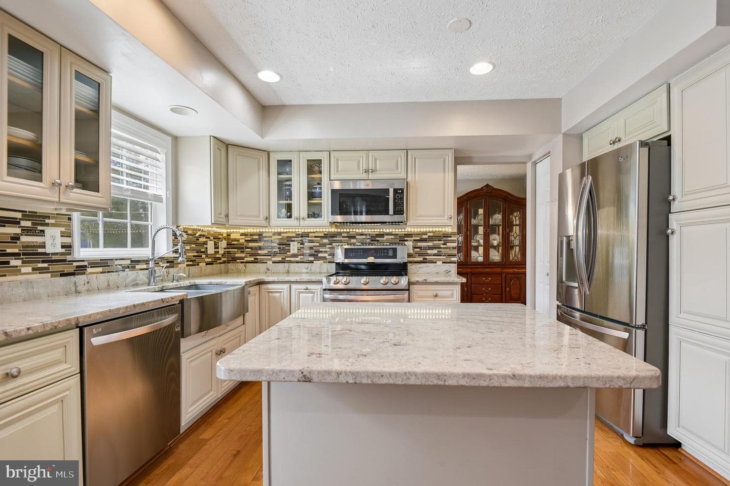 479 Manor Road photo 11
