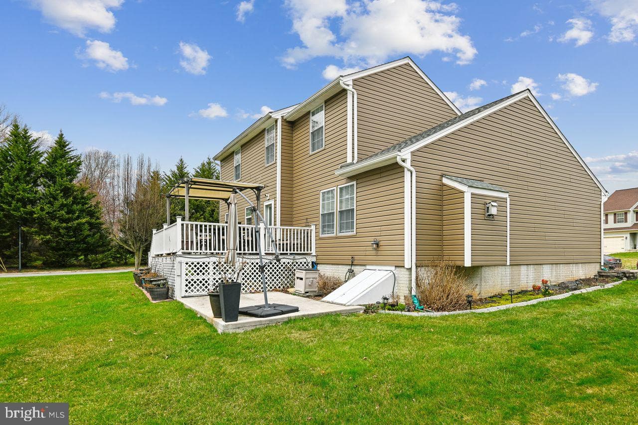 479 Manor Road photo 35