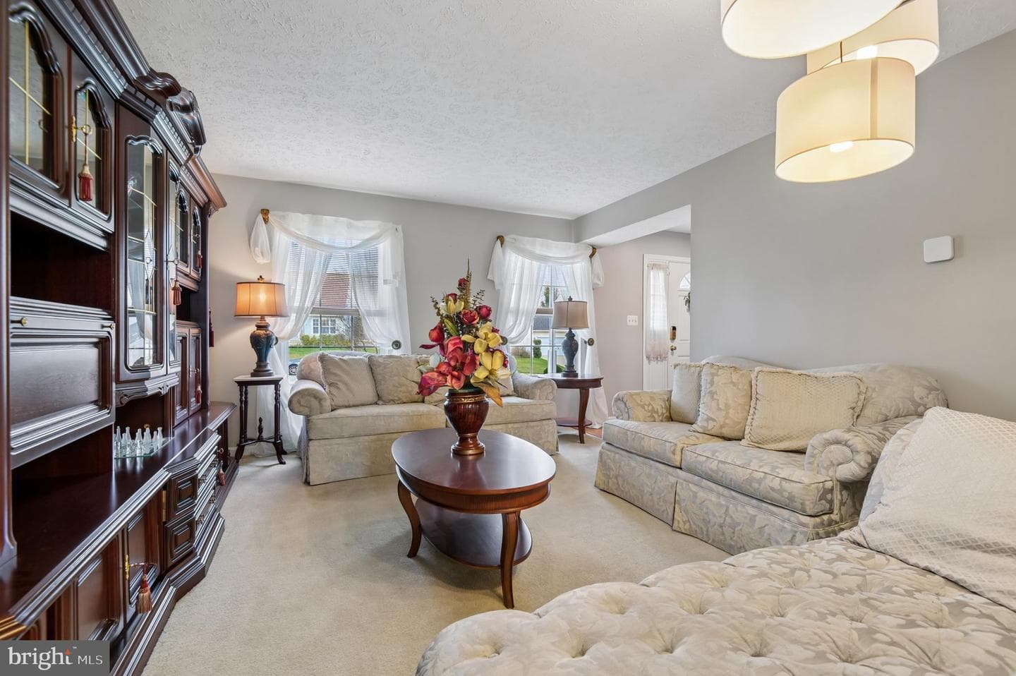479 Manor Road photo 4