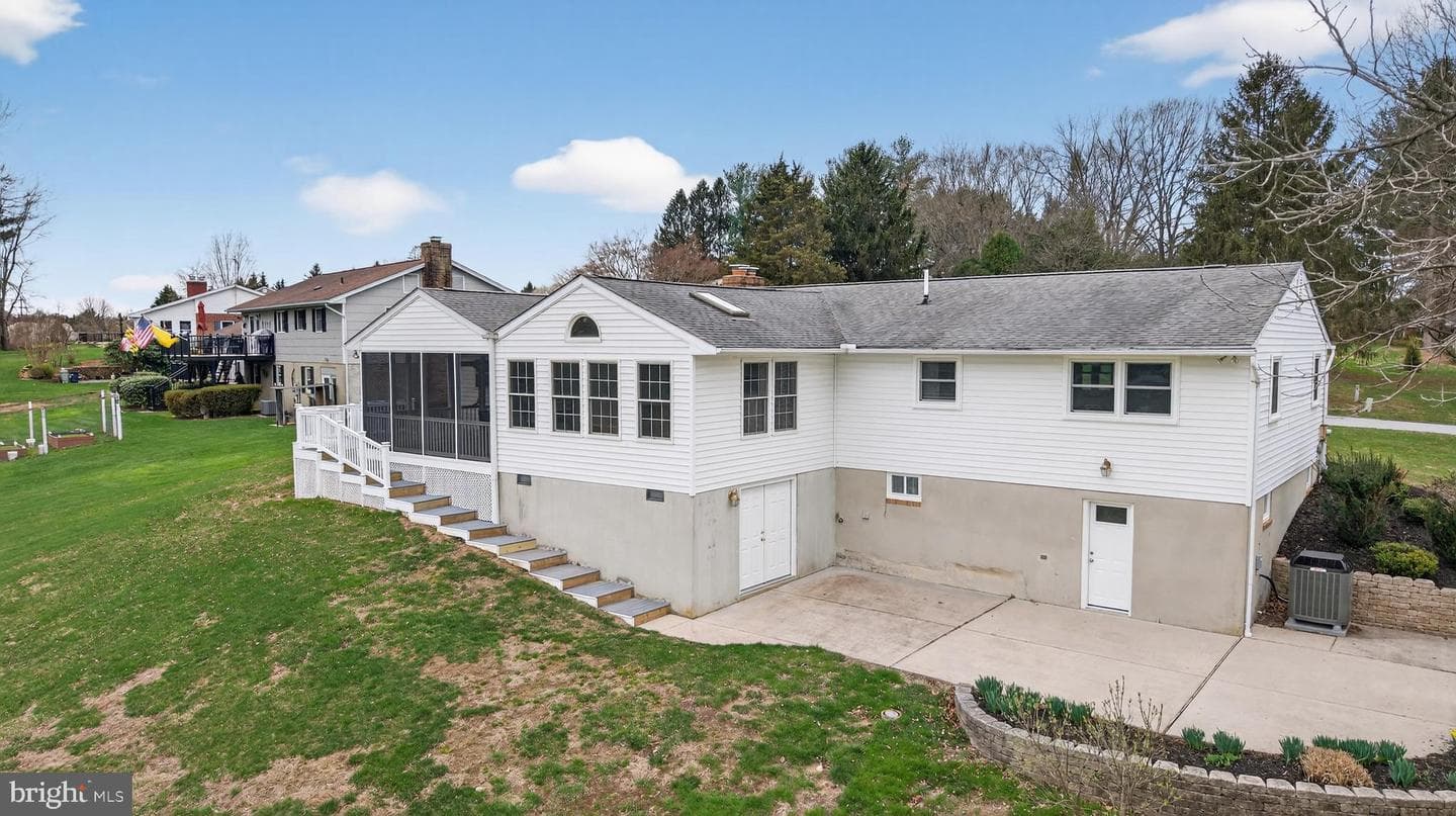 1115 Stromko Drive photo 43