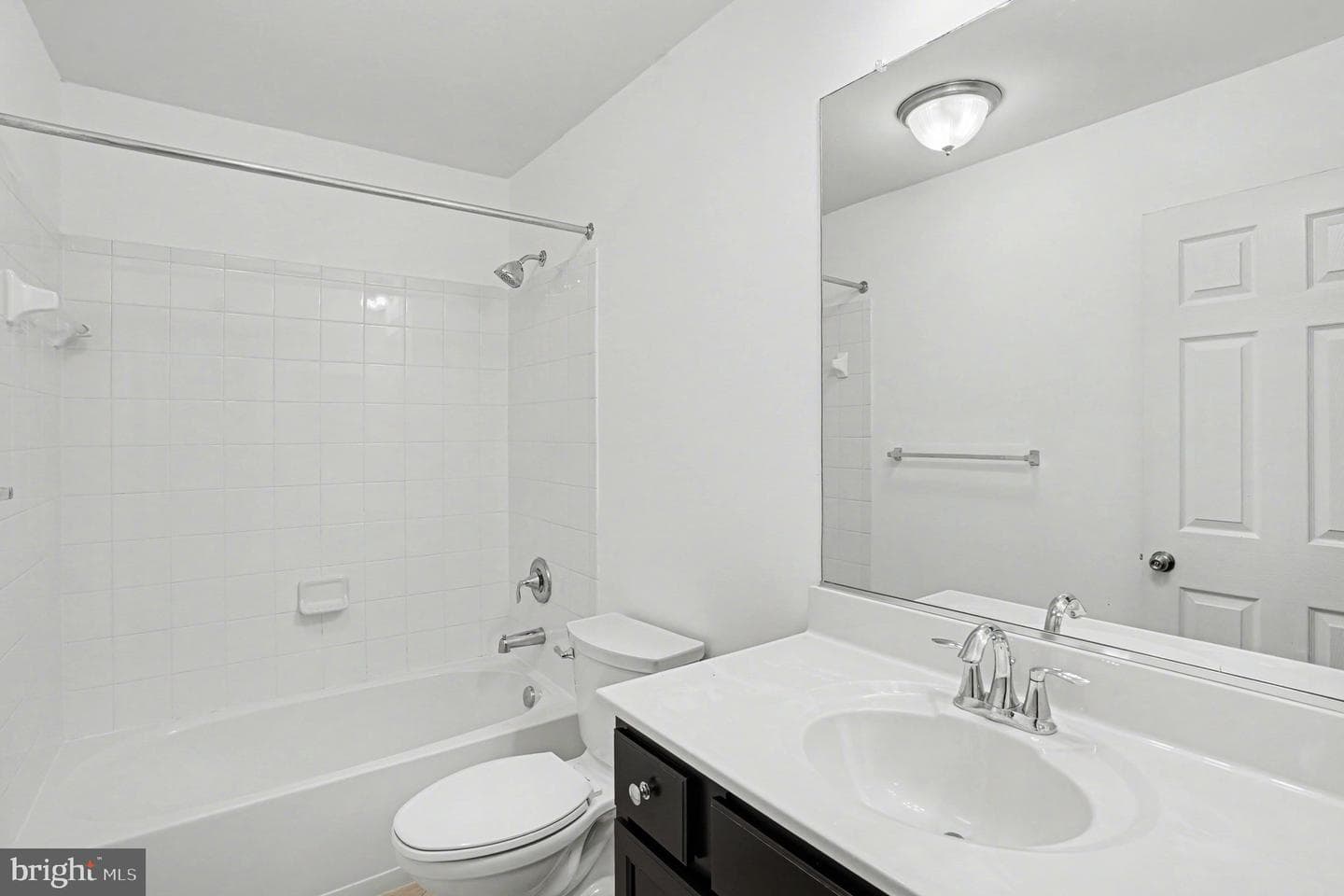 506 Millar Court photo 29