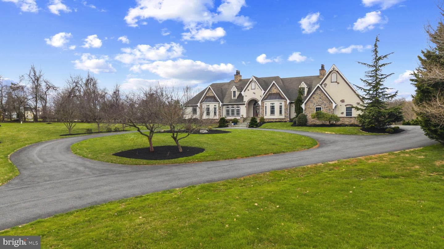 100 Country View Court photo 6